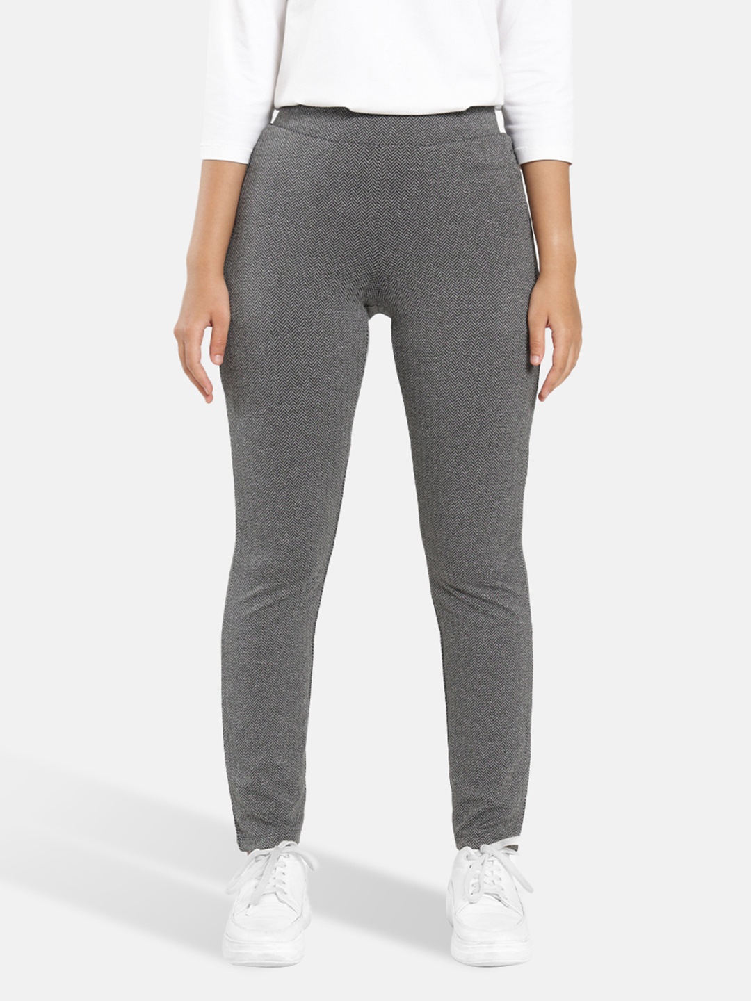 

Blissclub Women Self Design Tailored Straight Fit High-Rise Wrinkle Free Trousers, Grey melange