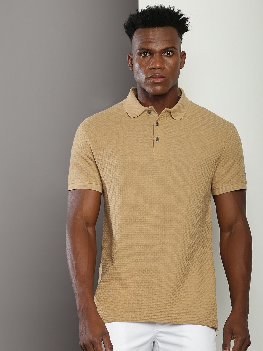 

Tommy Hilfiger Self Design Polo Collar Slim Fit Cotton Regular T-shirt, Beige