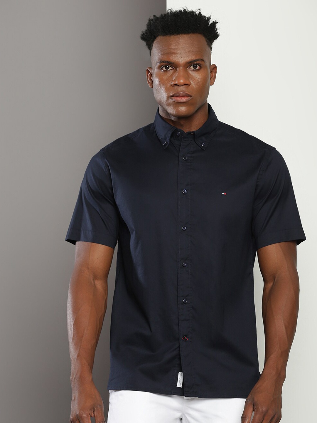 

Tommy Hilfiger Spread Collar Regular Fit Opaque Cotton Casual Shirt, Navy blue