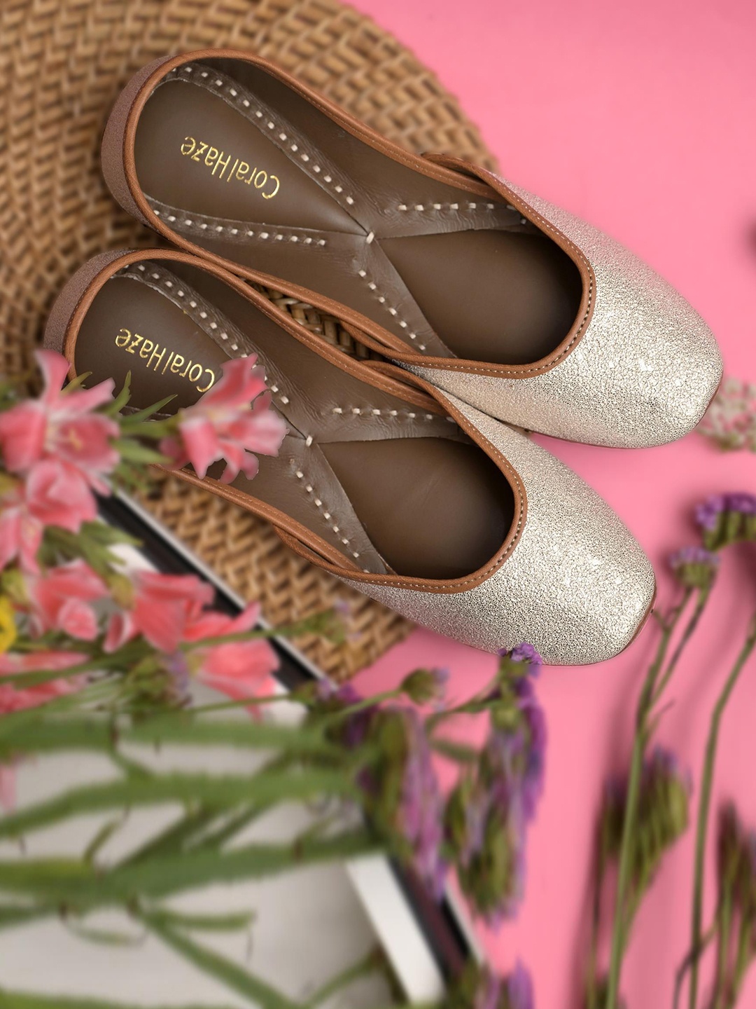 

Coral Haze Ivanka Square Toe Mojaris, Silver
