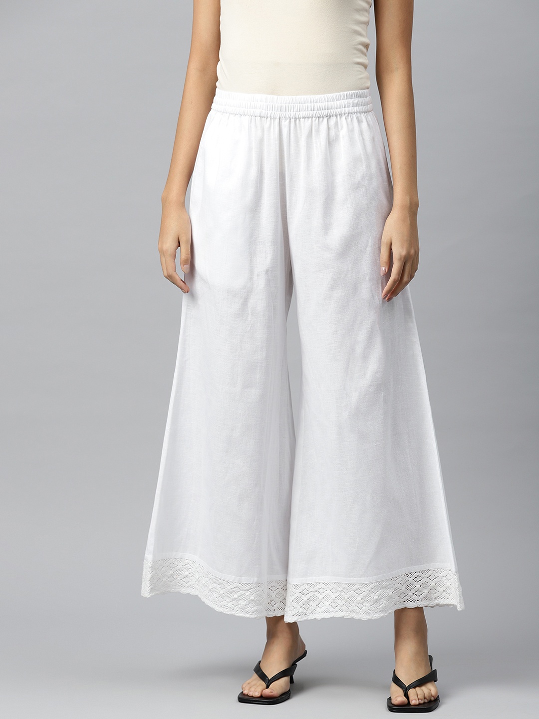 

PIROH Women Solid Flared Ethnic Palazzos, White