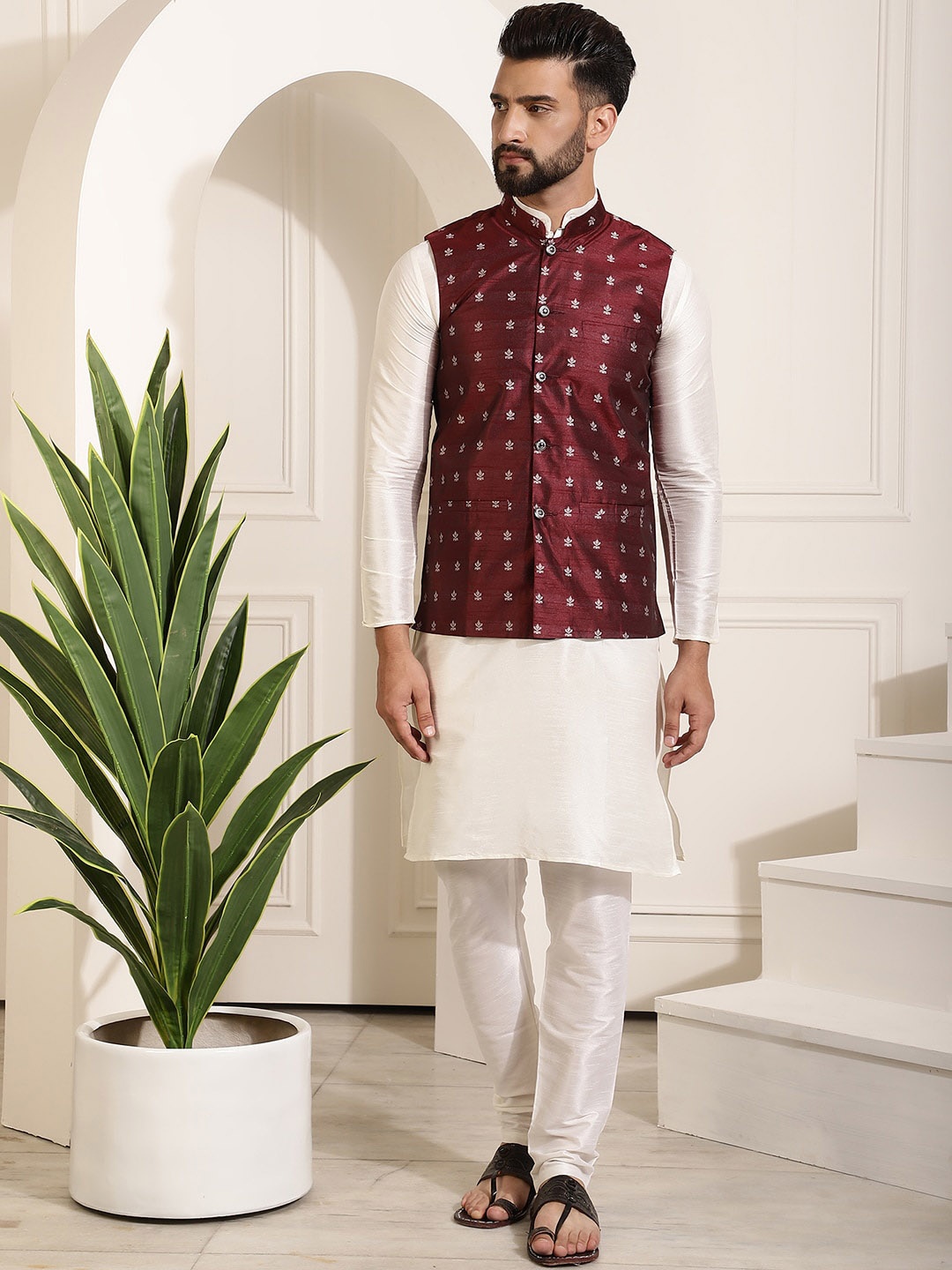 

SOJANYA Mandarin Collar Kurta With Churidar & Nehru Jacket, Cream
