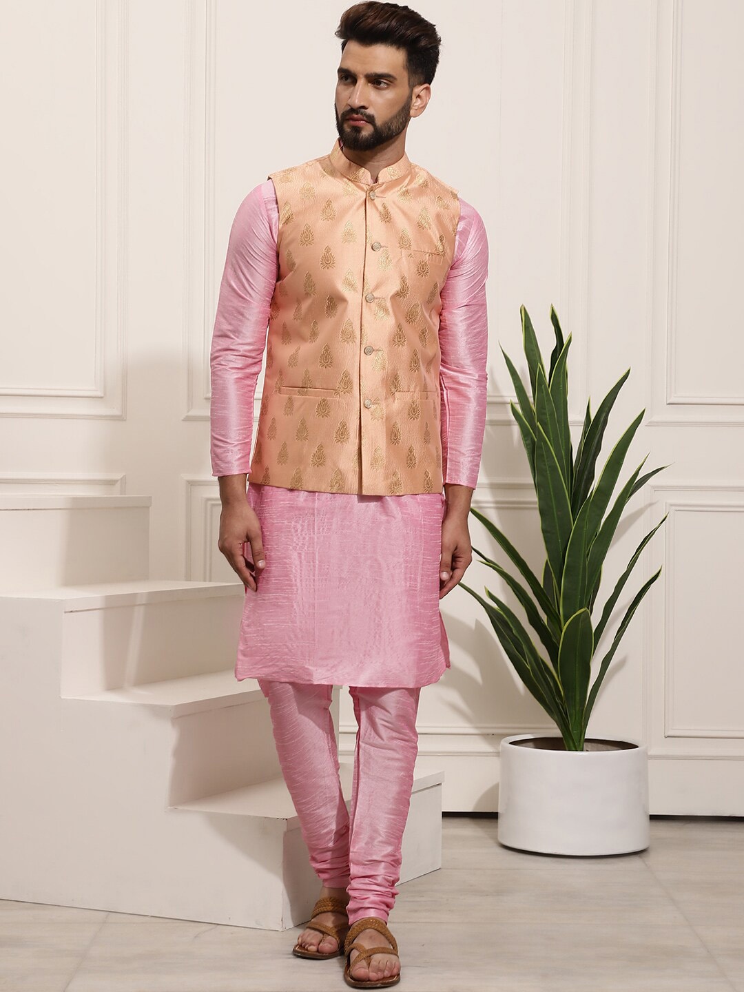 

SOJANYA Mandarin Collar Kurta With Churidar & Nehru Jacket, Pink
