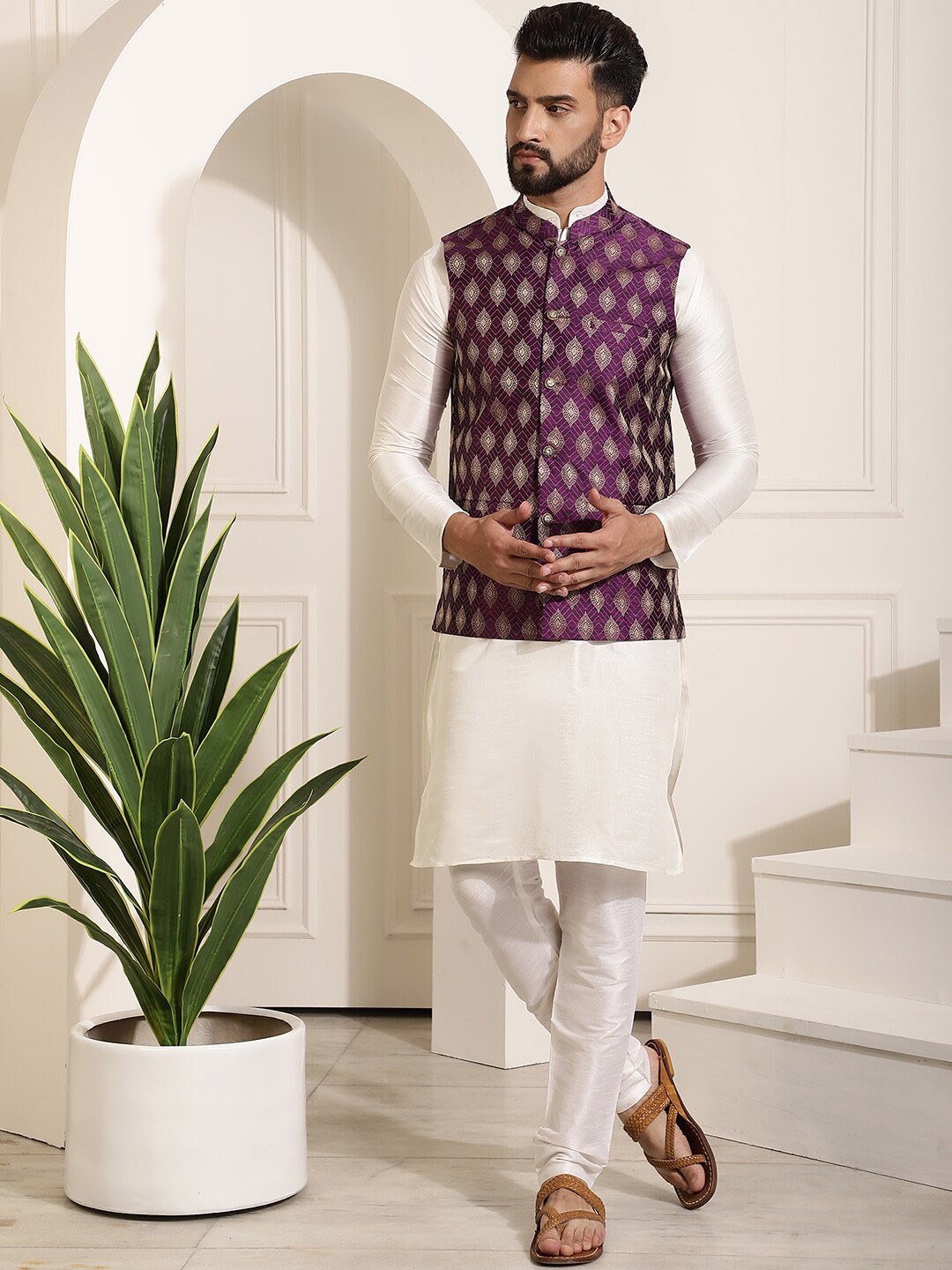 

SOJANYA Mandarin Collar Kurta With Churidar & Nehru Jacket, Cream