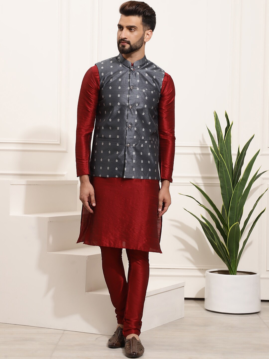 

SOJANYA Mandarin Collar Kurta With Churidar & Printed Nehru Jacket, Maroon