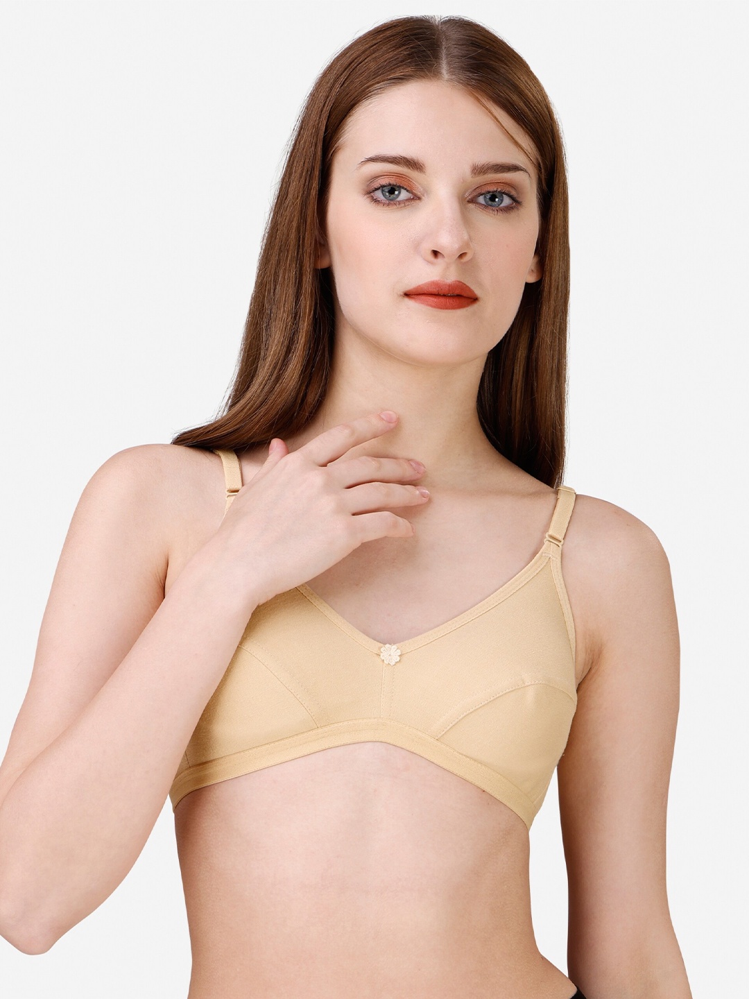 

Vaidehi Fashion Full Coverage Non Padded Everyday Bra With All Day Comfort, Cream