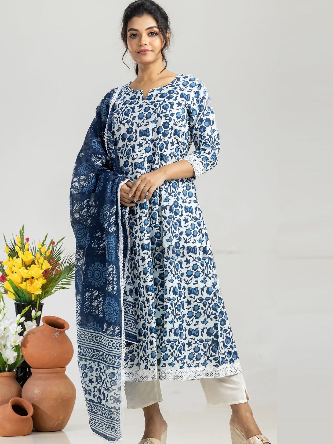 

Collection Rj23 Floral Printed Pure Cotton Kurta With Trousers & With Dupatta, Blue