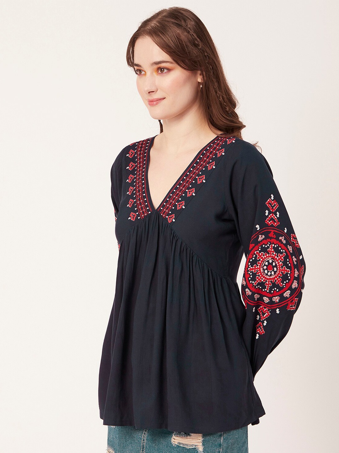 

Moomaya Ethnic Motifs Printed Gathered Empire Top, Navy blue