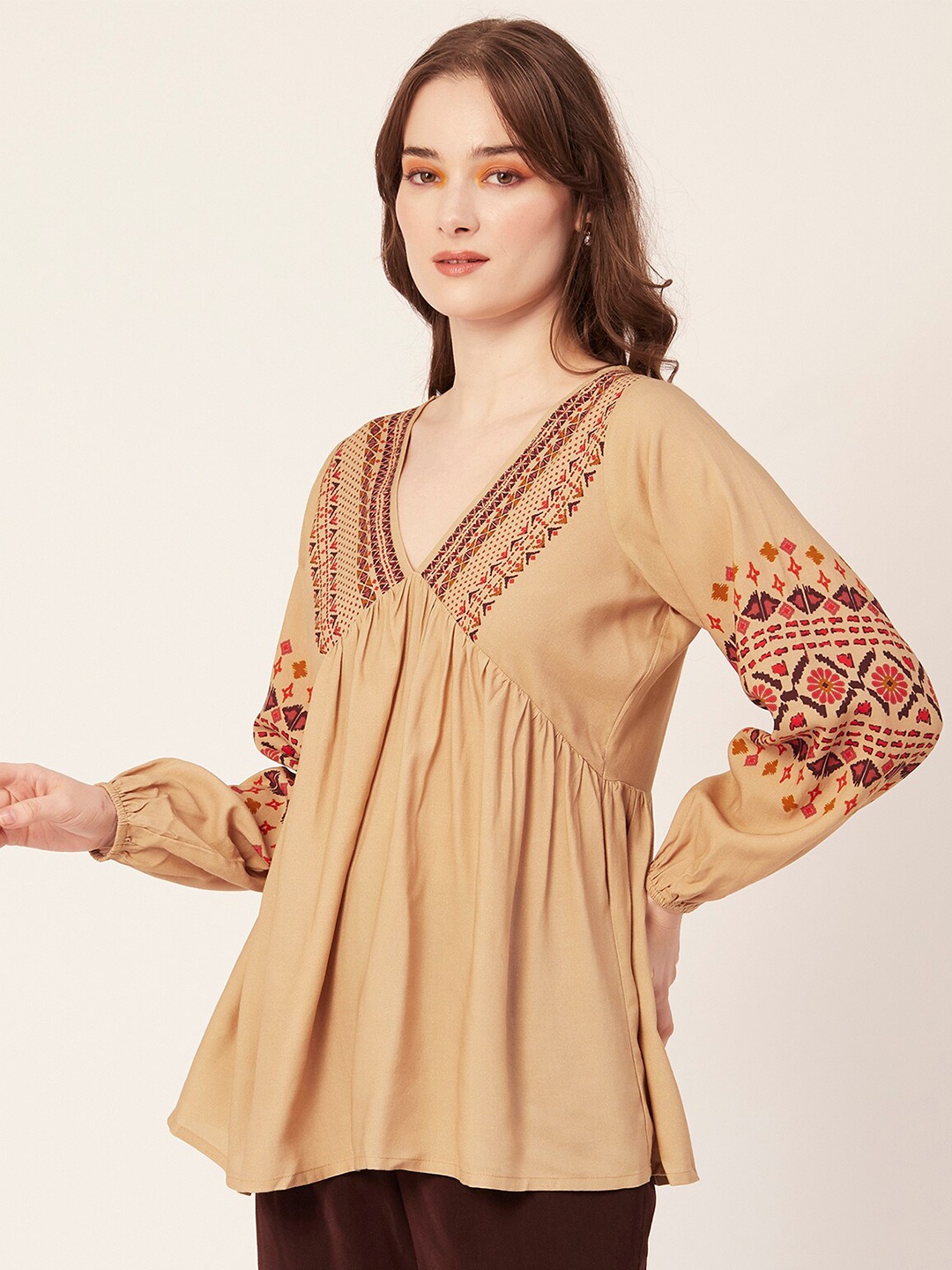 

Moomaya Floral Printed Puff Sleeves V-Neck Empire Top, Brown