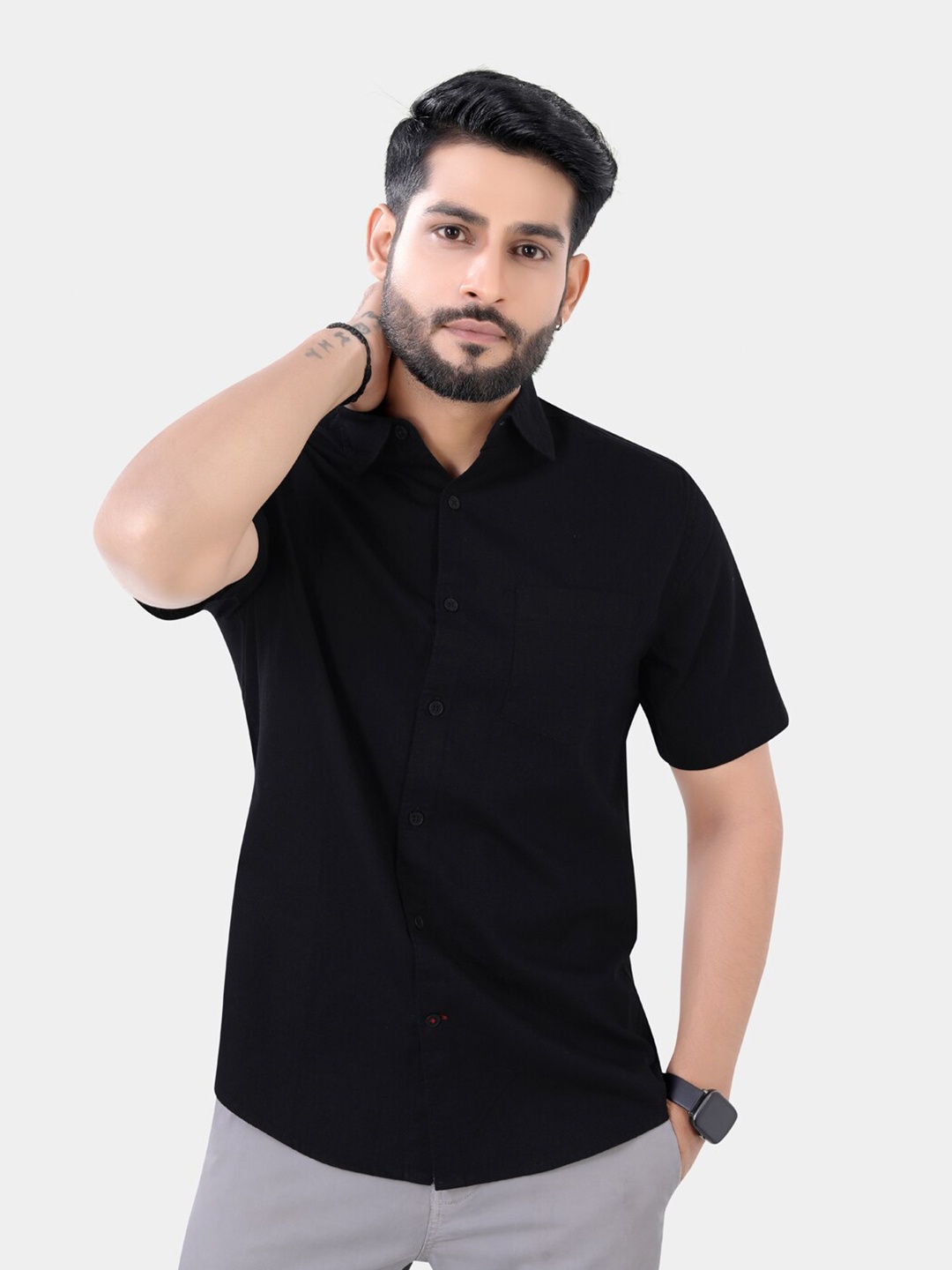

VASTRADO Spread Collar Opaque Cotton Casual Shirt, Black
