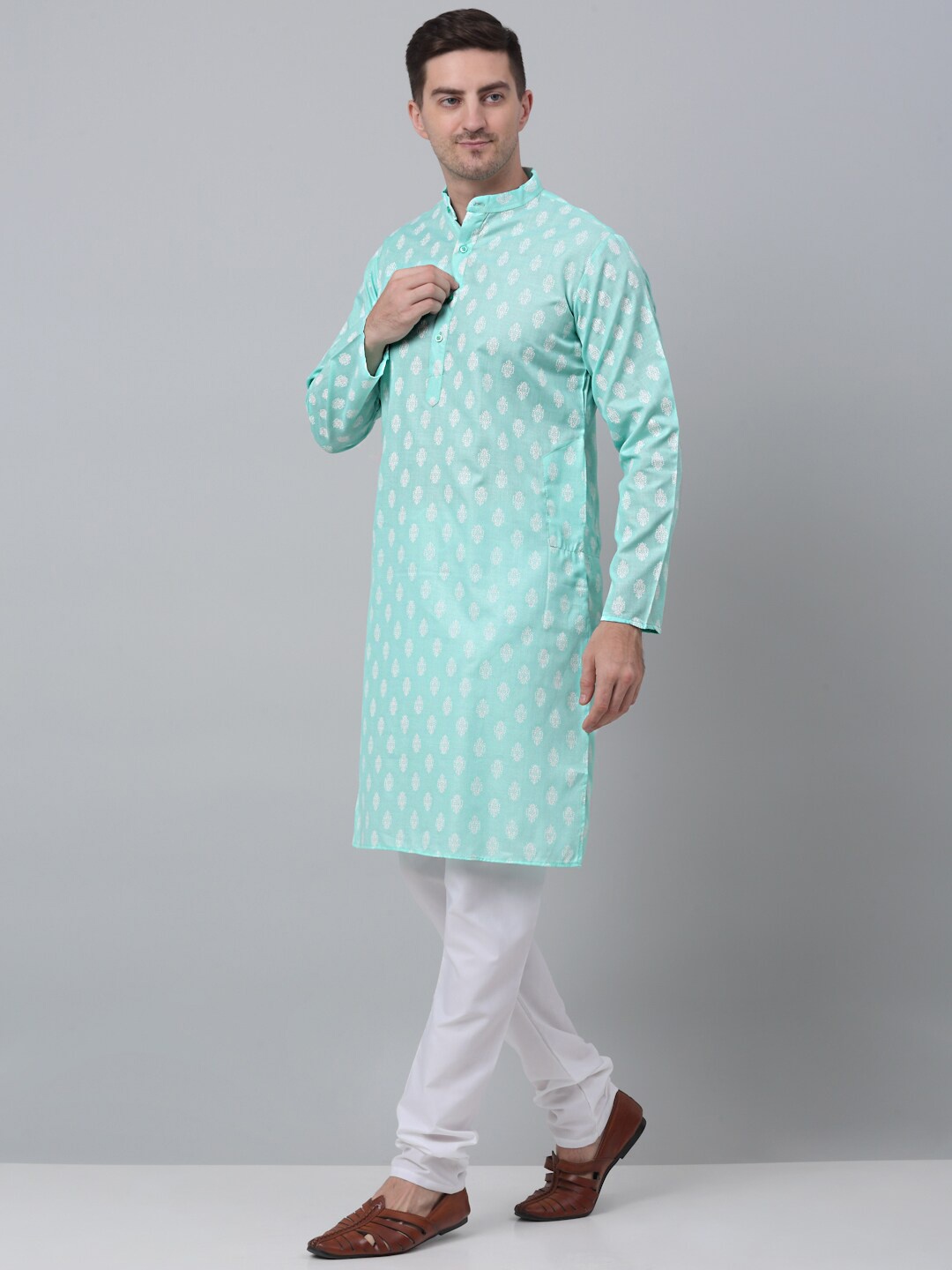 

Jompers Ethnic Motifs Printed Regular Kurta With Churidar, Green