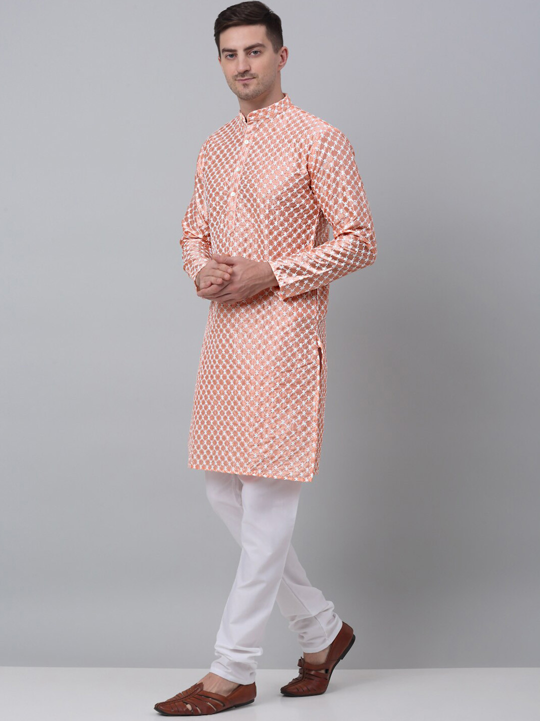 

Jompers Ethnic Motifs Embroidered Mandarin Collar Kurta with Churidar, Peach