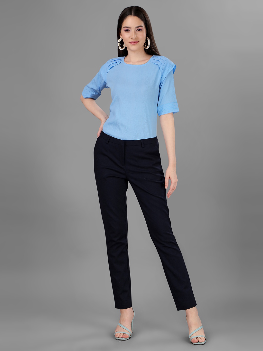 

Kinjo Pleated Detailing Regular Top, Blue