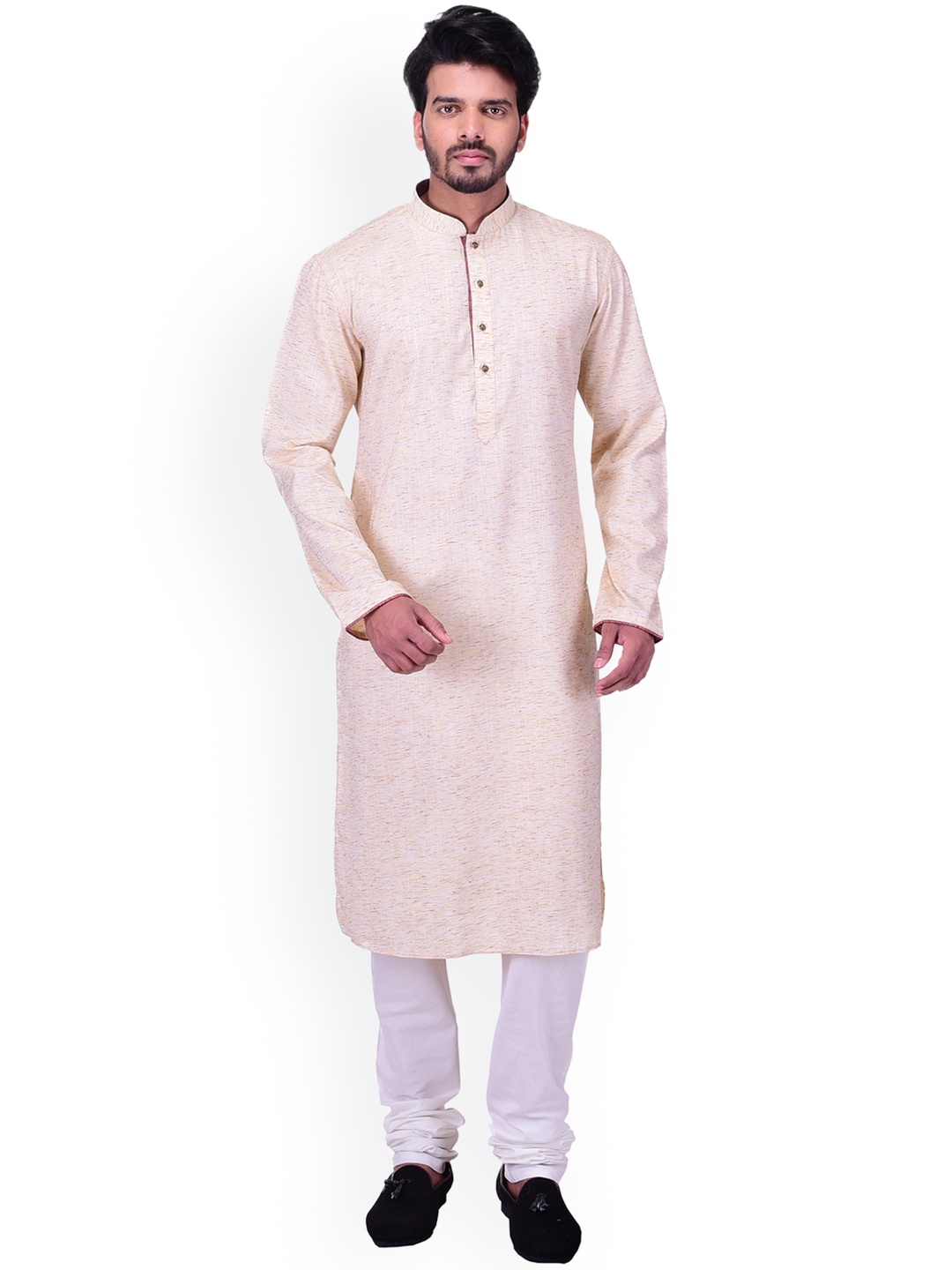 

Manyavar Men Beige Solid Straight Kurta