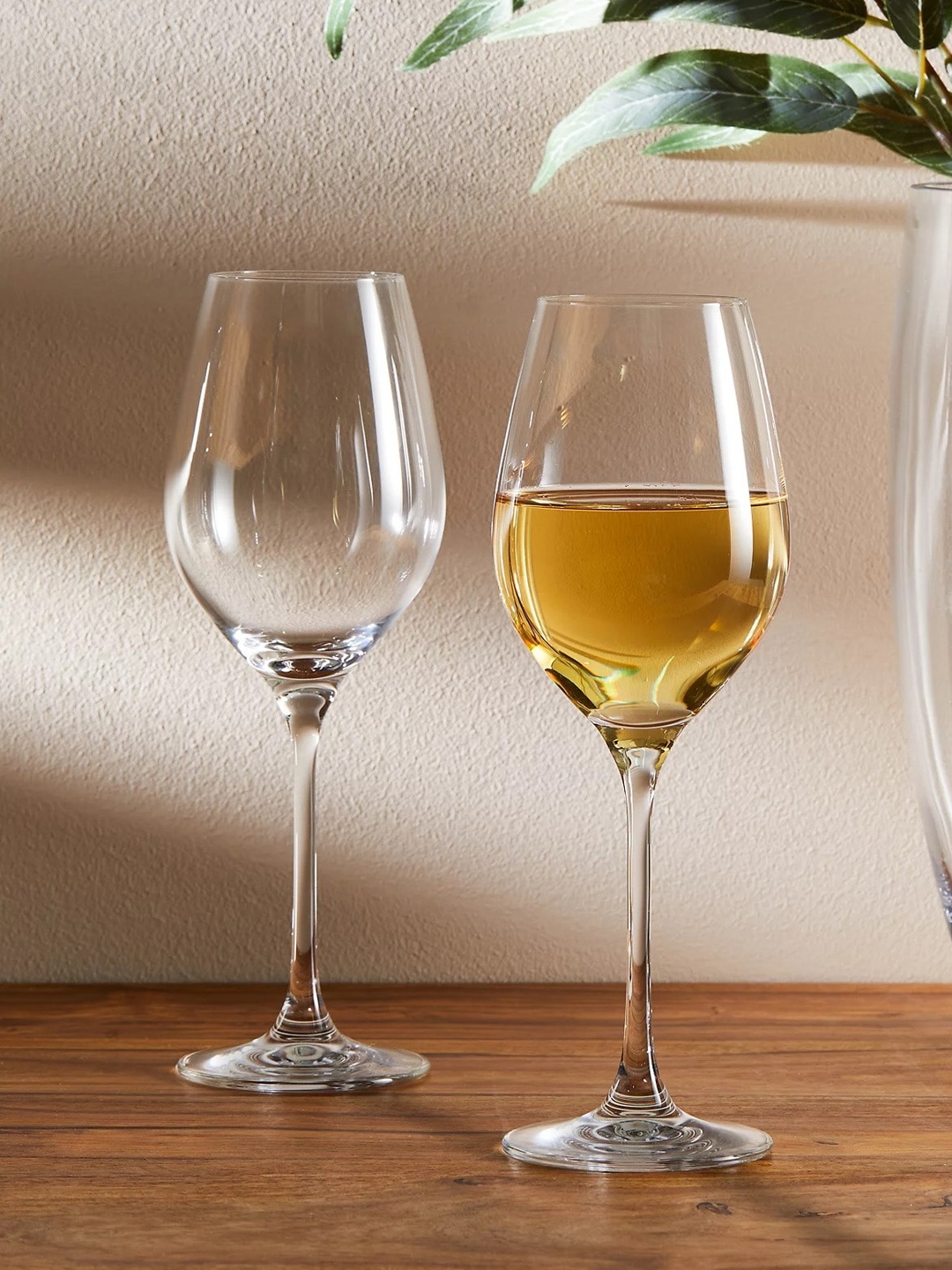 

Marks & Spencer 2-Pieces Transparent Glass Wine Glasses