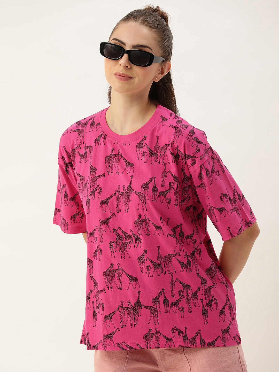 

Kook N Keech Printed Drop-Shoulder Sleeves Oversized Longline Pure Cotton T-shirt, Pink