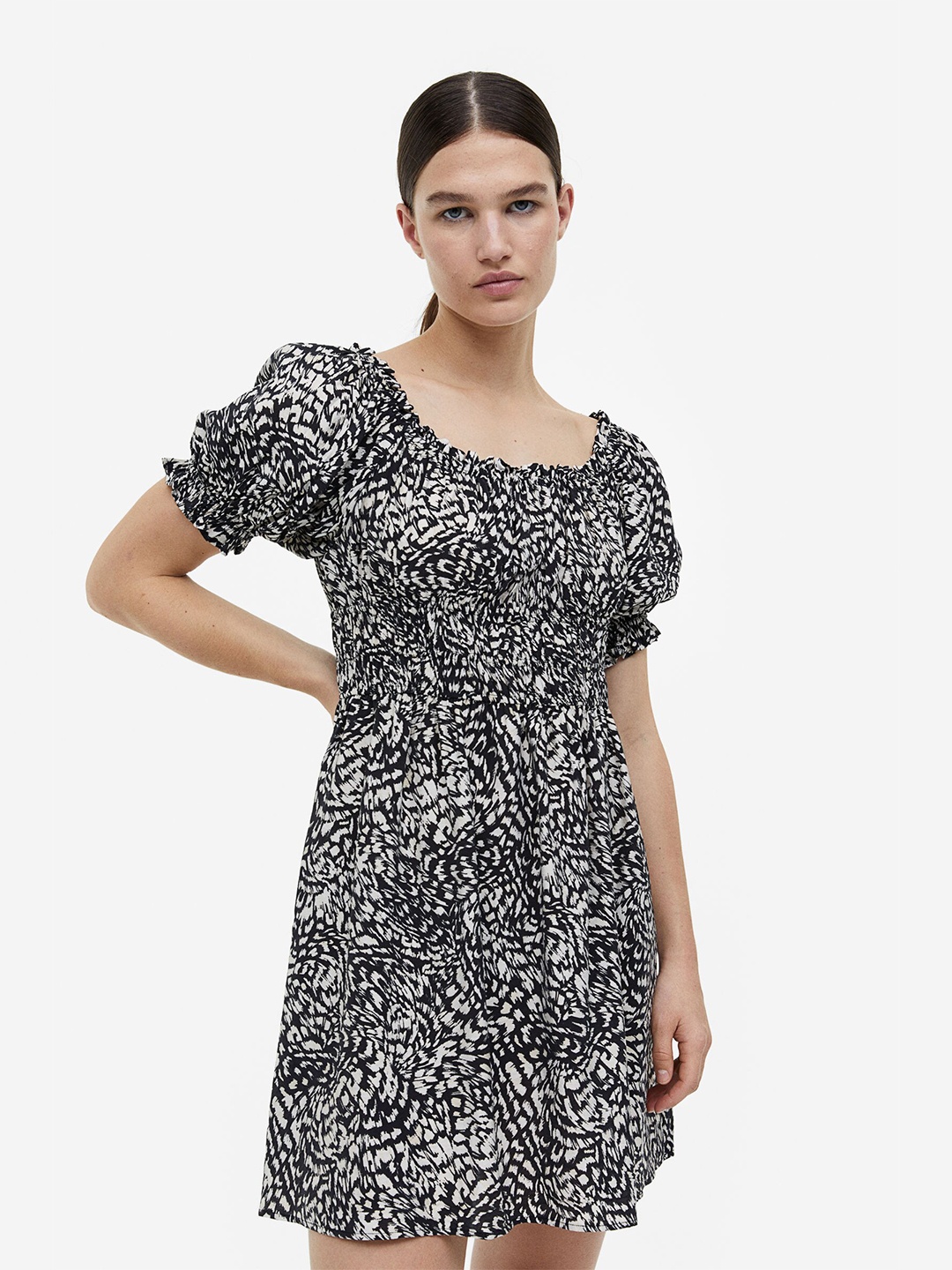 

H&M Off-The-Shoulder Dress, Black