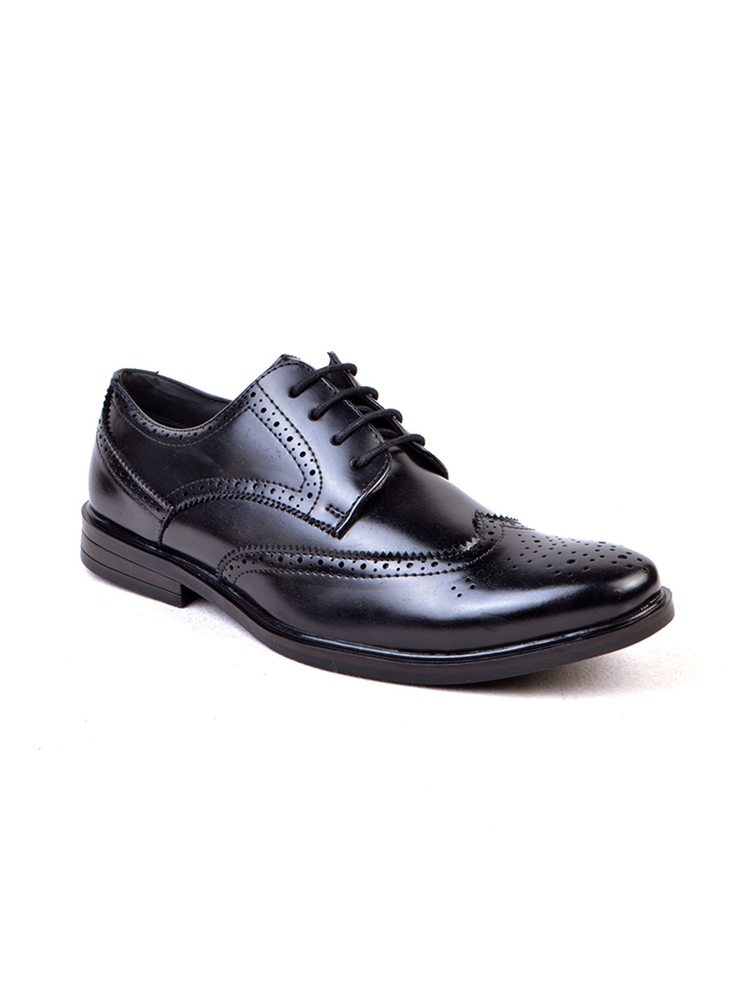 

Cliff Fjord Men Gambino Perforated Formal Brogues, Black