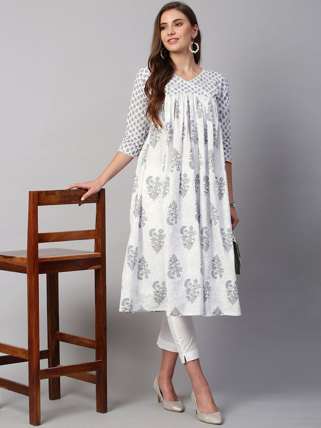 

RATAN Floral Printed Pure Cotton Anarkali Kurta, White