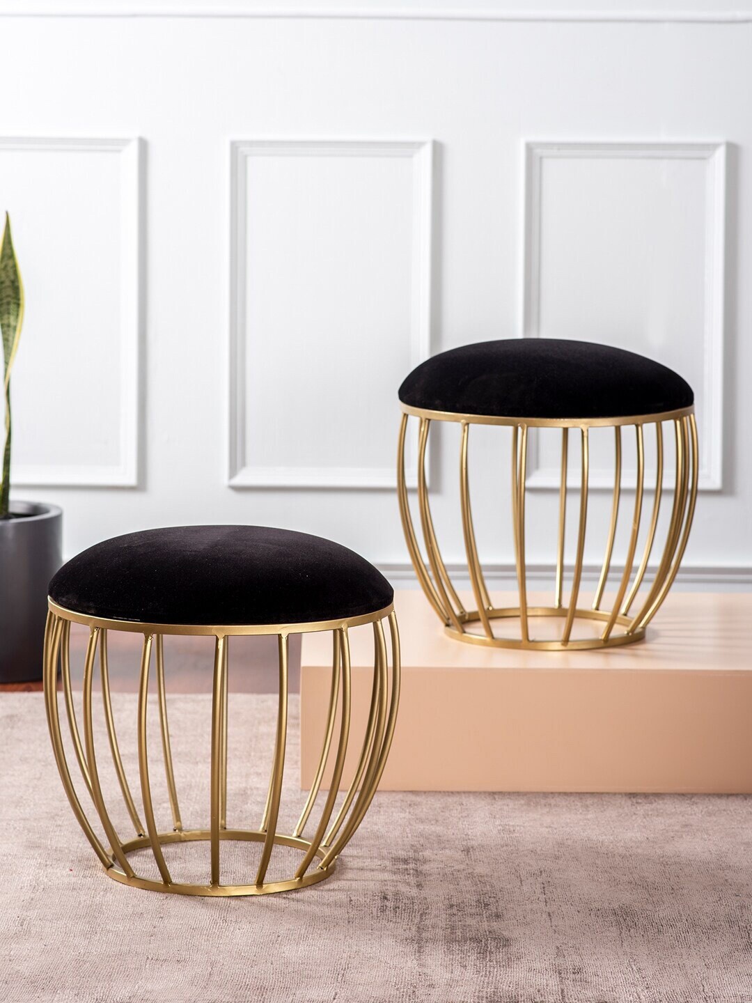 

nestroots Black & Beige 2 Pieces Round Shaped Ottoman