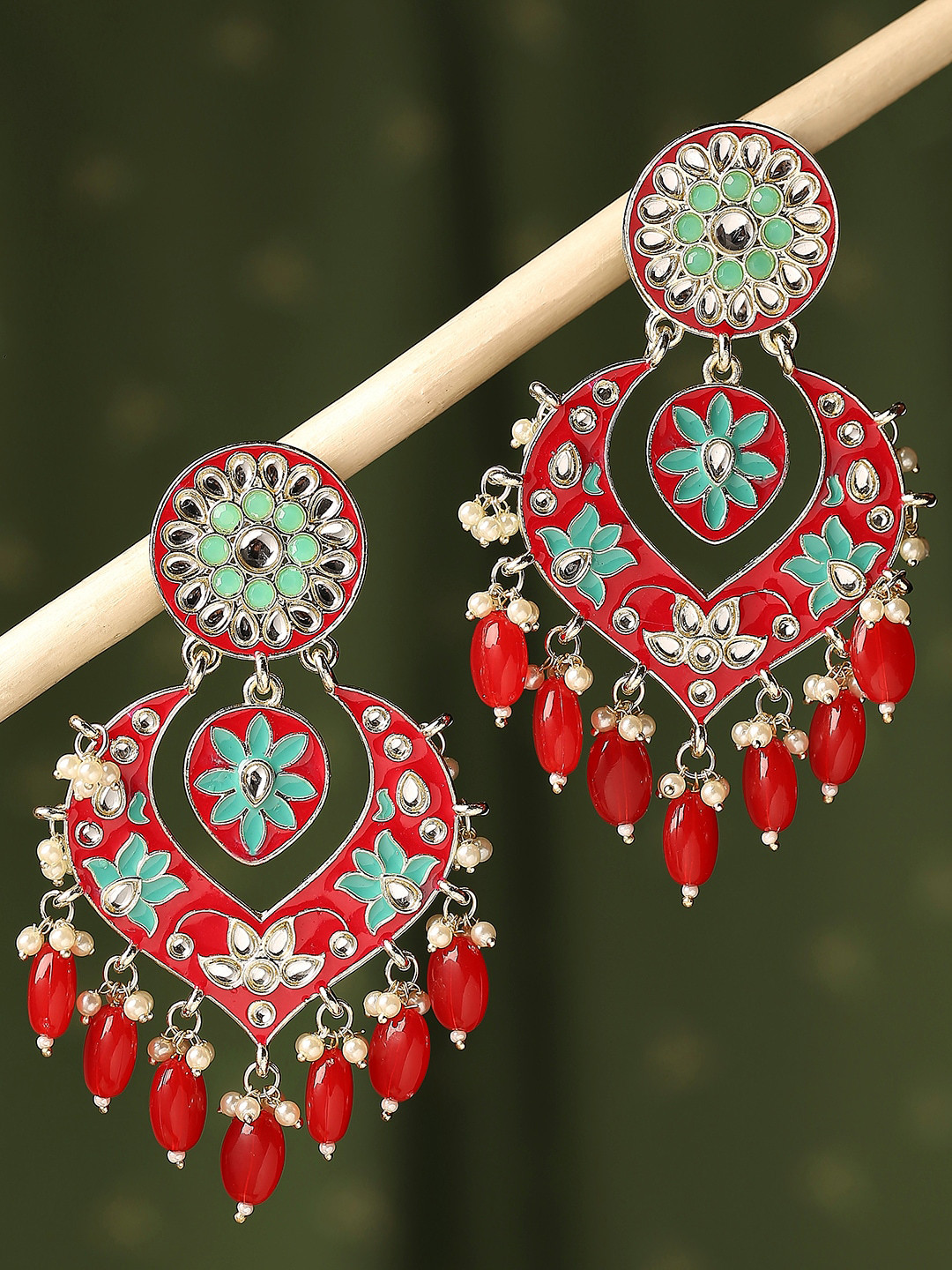 

OOMPH Kundan-Studded Contemporary Chandbalis, Pink