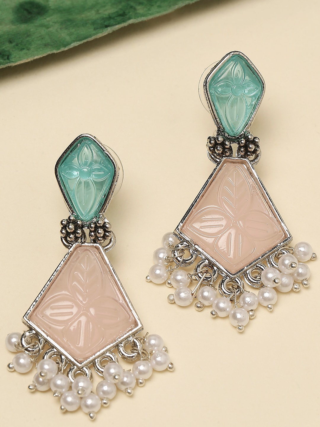 

OOMPH Geometric Drop Earrings, Silver