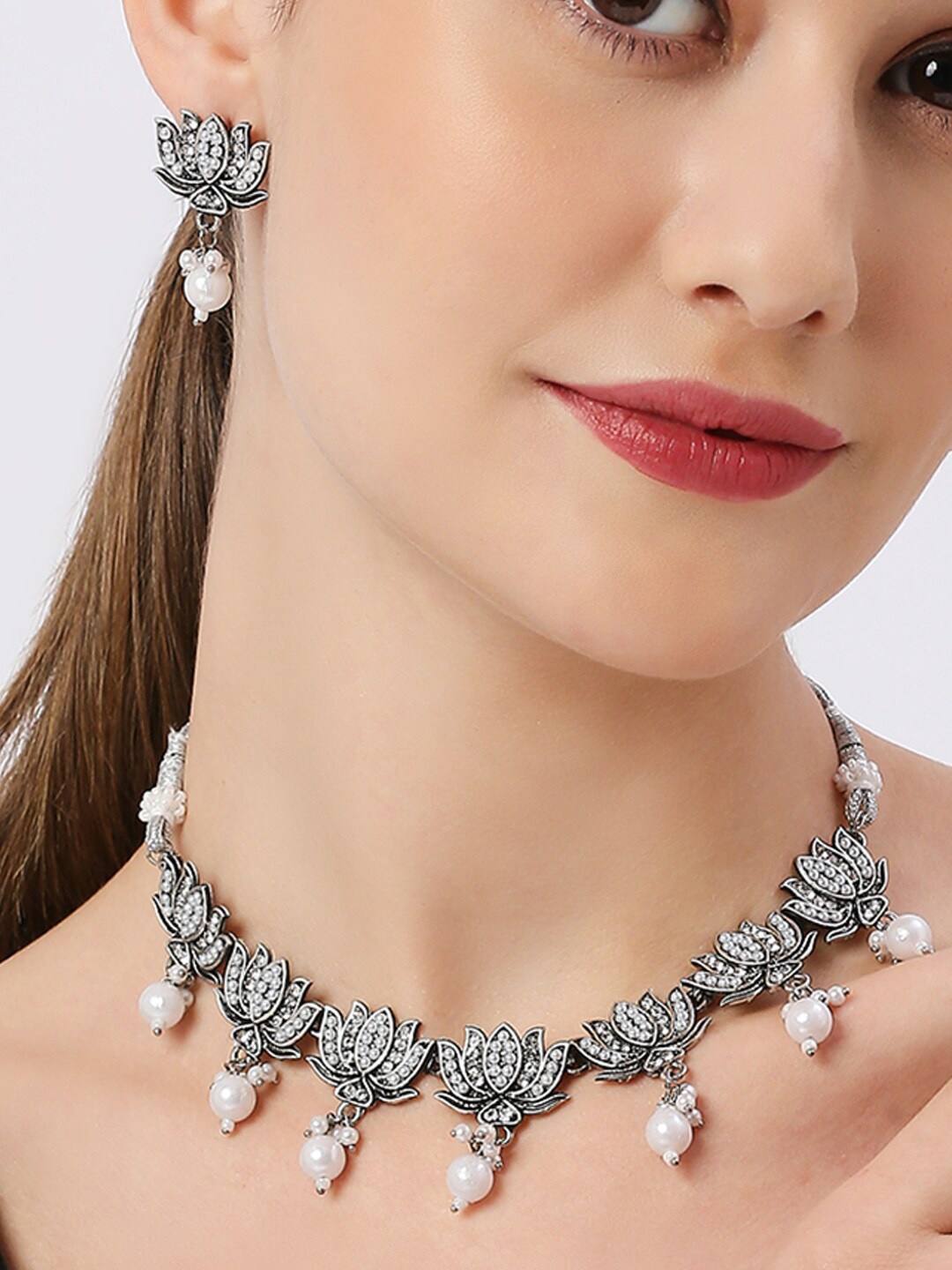 

OOMPH Stone-Studded & Pearl Beaded Jewellery Set, Silver