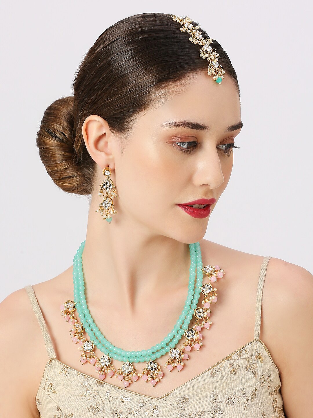 

OOMPH Kundan-Studded & Pearl Beaded Jewellery Set, Gold