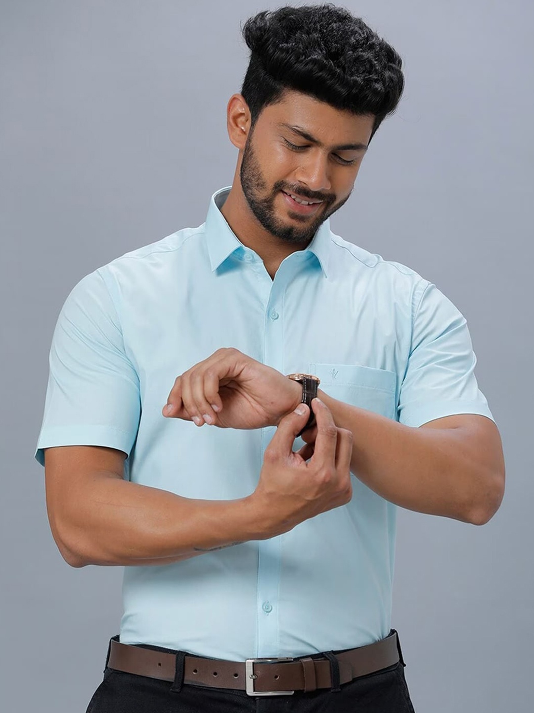 

Ramraj Spread Collar Short Sleeves Regular Fit Cotton Casual Shirt, Blue