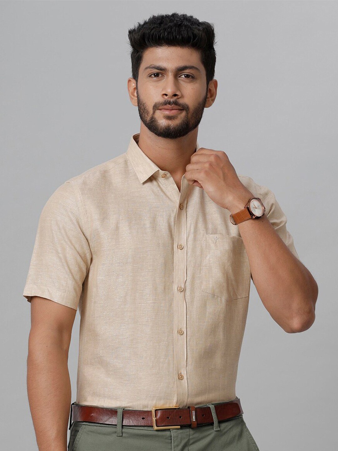 

Ramraj Spread Collar Regular Fit Cotton Casual Shirt, Beige