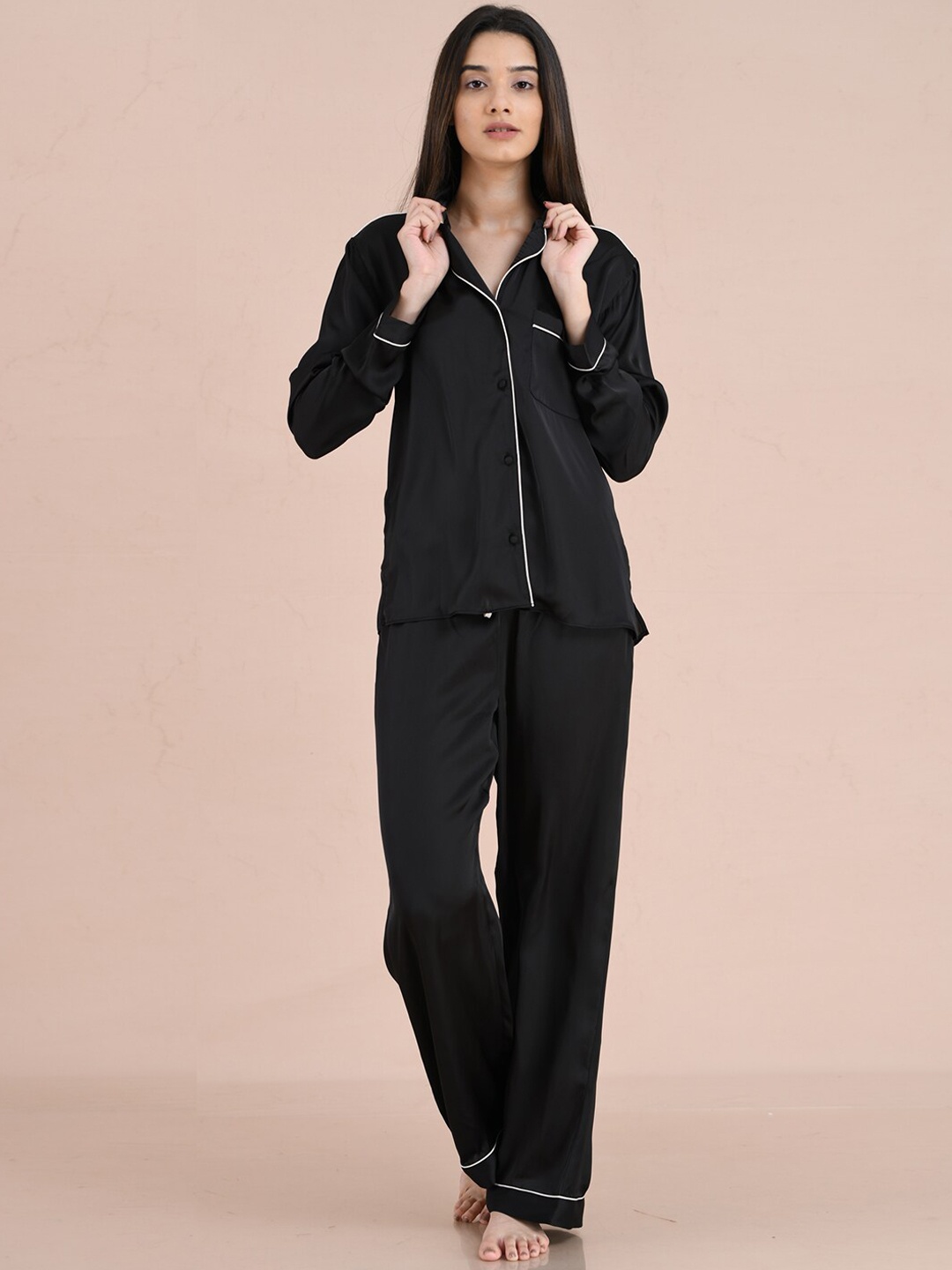 

mackly Lapel Collar Full Sleeve Satin Night suit, Black