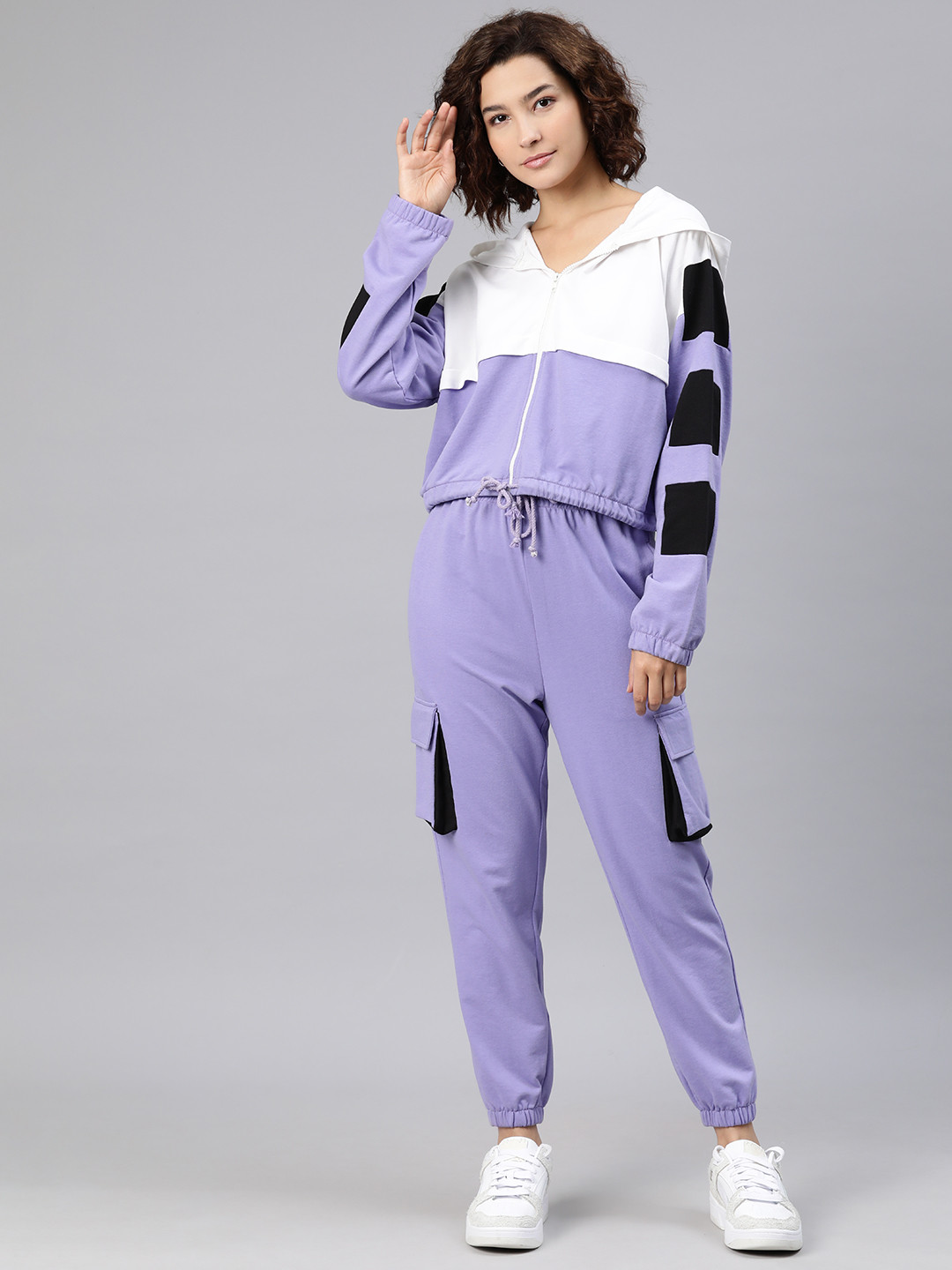 

Laabha Colourblocked Tracksuit, Purple