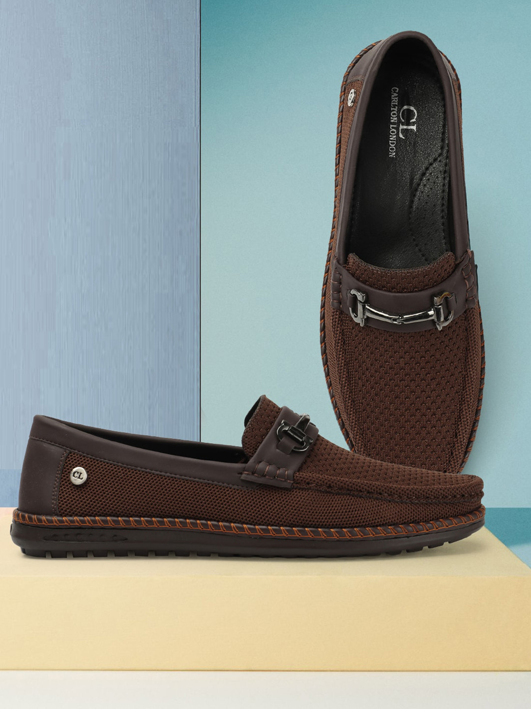 

Carlton London Men Textured Lightweight Horsebit Loafers, Brown