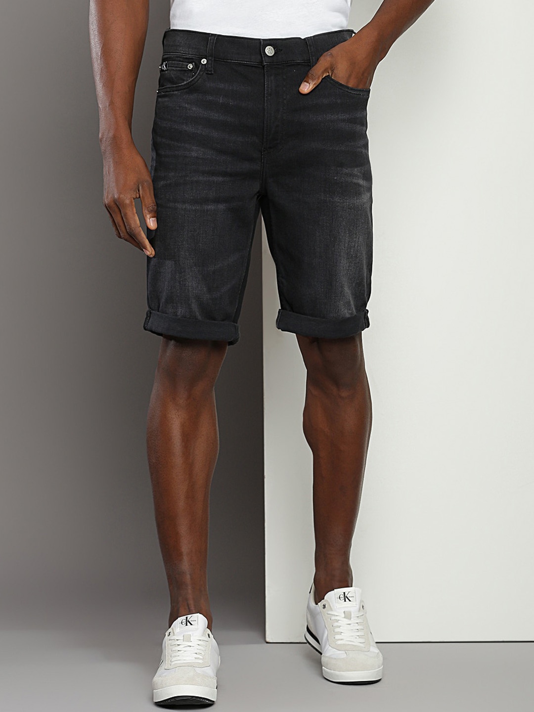 

Calvin Klein Jeans Men Mid-Rise Denim Shorts, Black