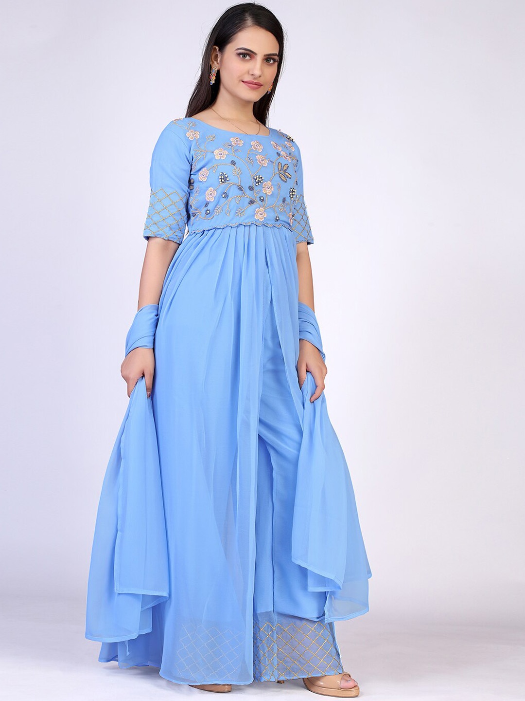 

Vidraa Western Store Women Floral Embroidered High Slit Kurta with Palazzos & Dupatta, Blue