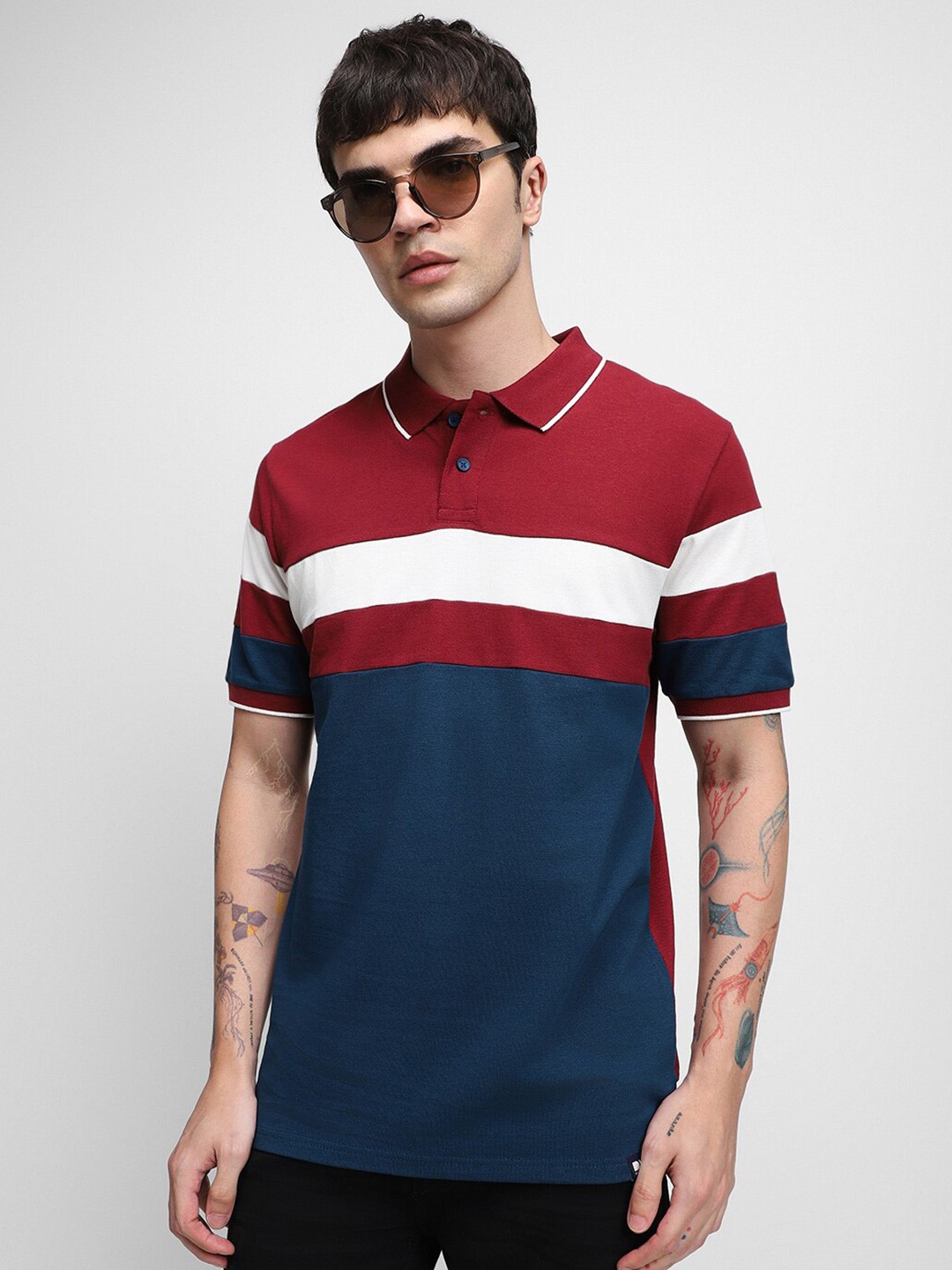 

Dennis Lingo Colourblocked Polo Collar Slim Fit Pure Cotton Casual T-shirt, Maroon