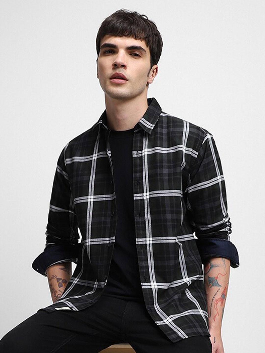 

Dennis Lingo Slim Fit Tartan Checks Checked Pure Cotton Casual Shirt, Black