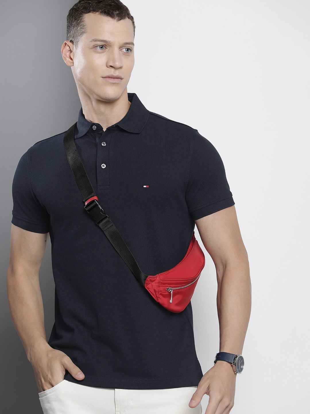 

Tommy Hilfiger Polo Collar Slim Fit Solid Casual T-shirt, Navy blue