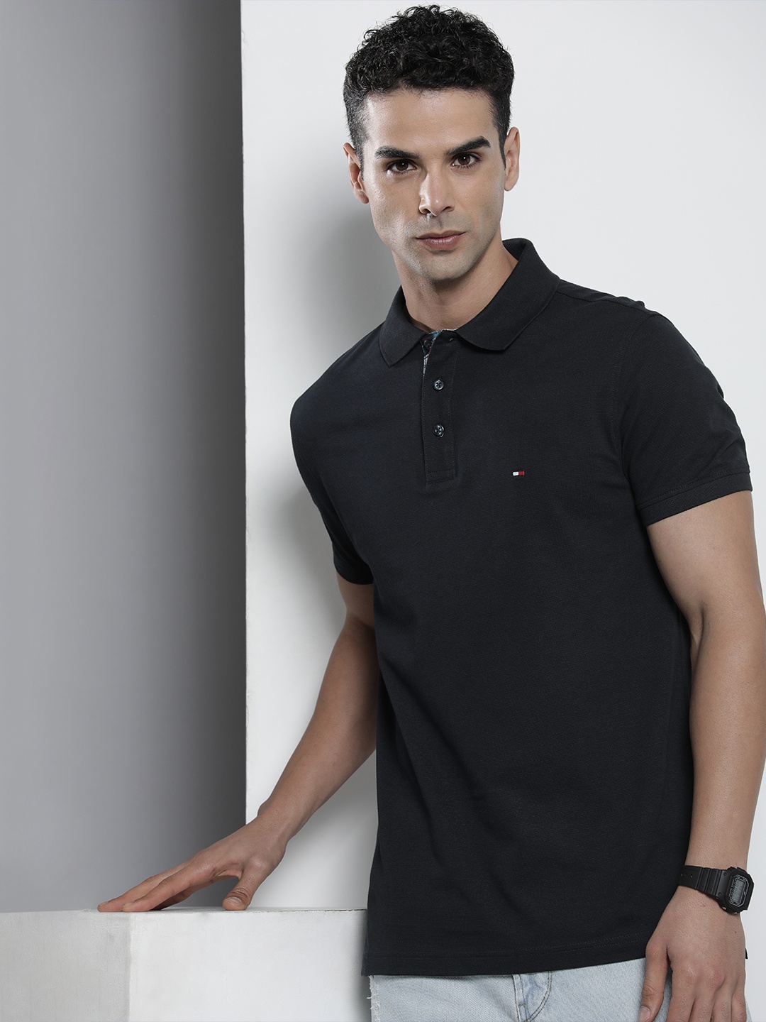 

Tommy Hilfiger Men Solid Polo Collar Indigo Pure Cotton T-shirt, Navy blue