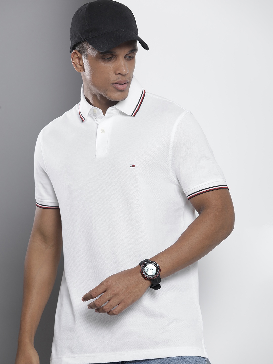 

Tommy Hilfiger Solid Polo Collar Regular Fit Casual T-shirt, White
