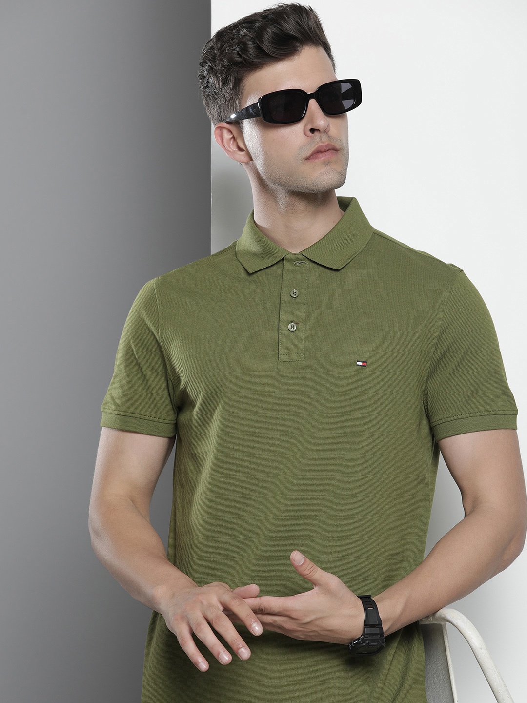 

Tommy Hilfiger Men Polo Collar Pure Cotton T-shirt, Olive