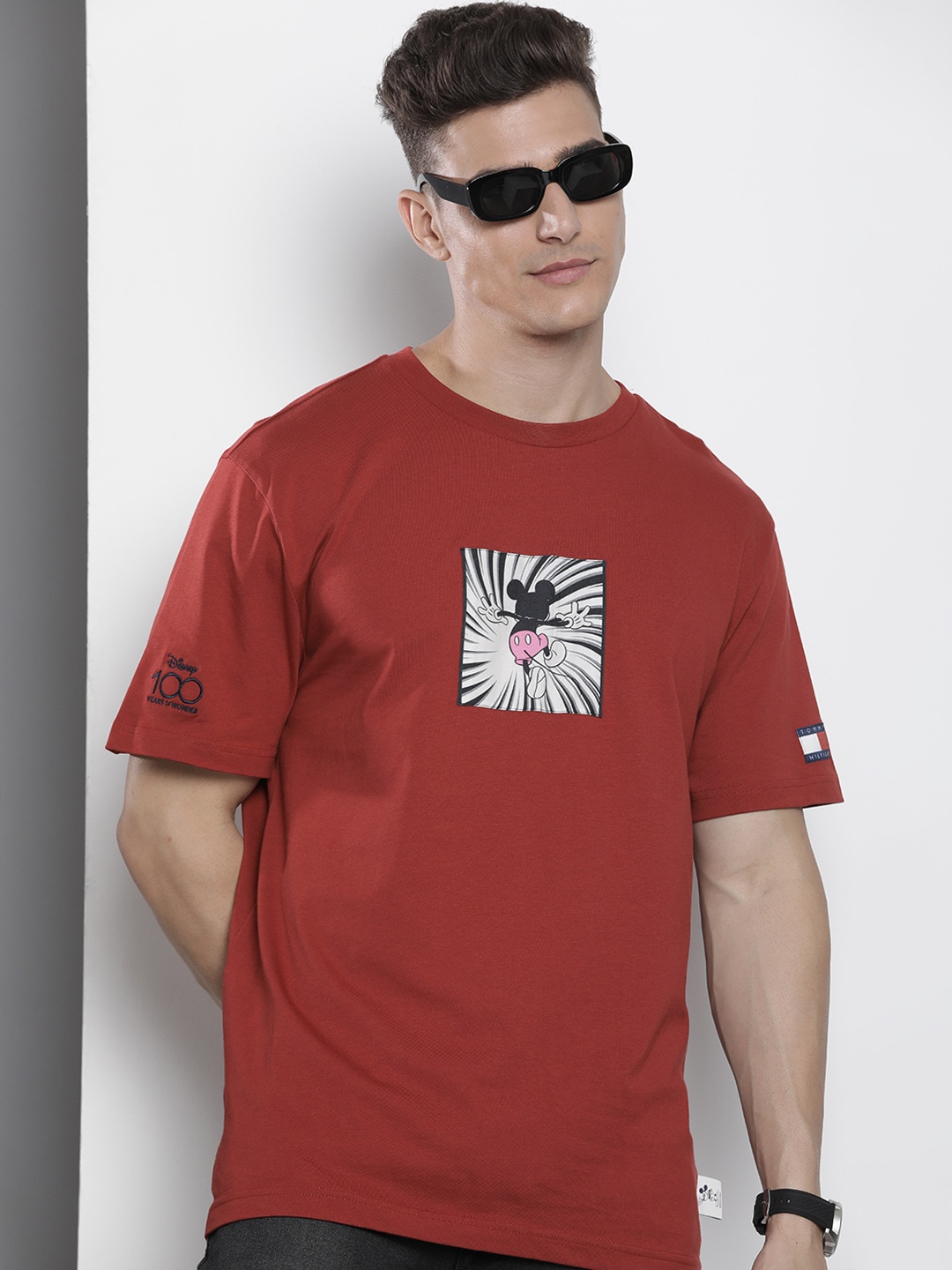 

Tommy Hilfiger Mickey Mouse Printed Drop-Shoulder Sleeves Pure Cotton T-shirt, Red