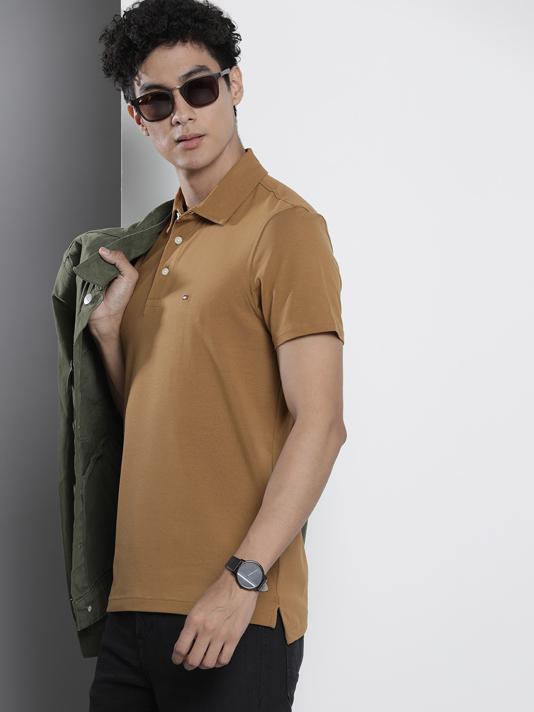 

Tommy Hilfiger Solid Polo Collar Slim Fit T-shirt, Brown