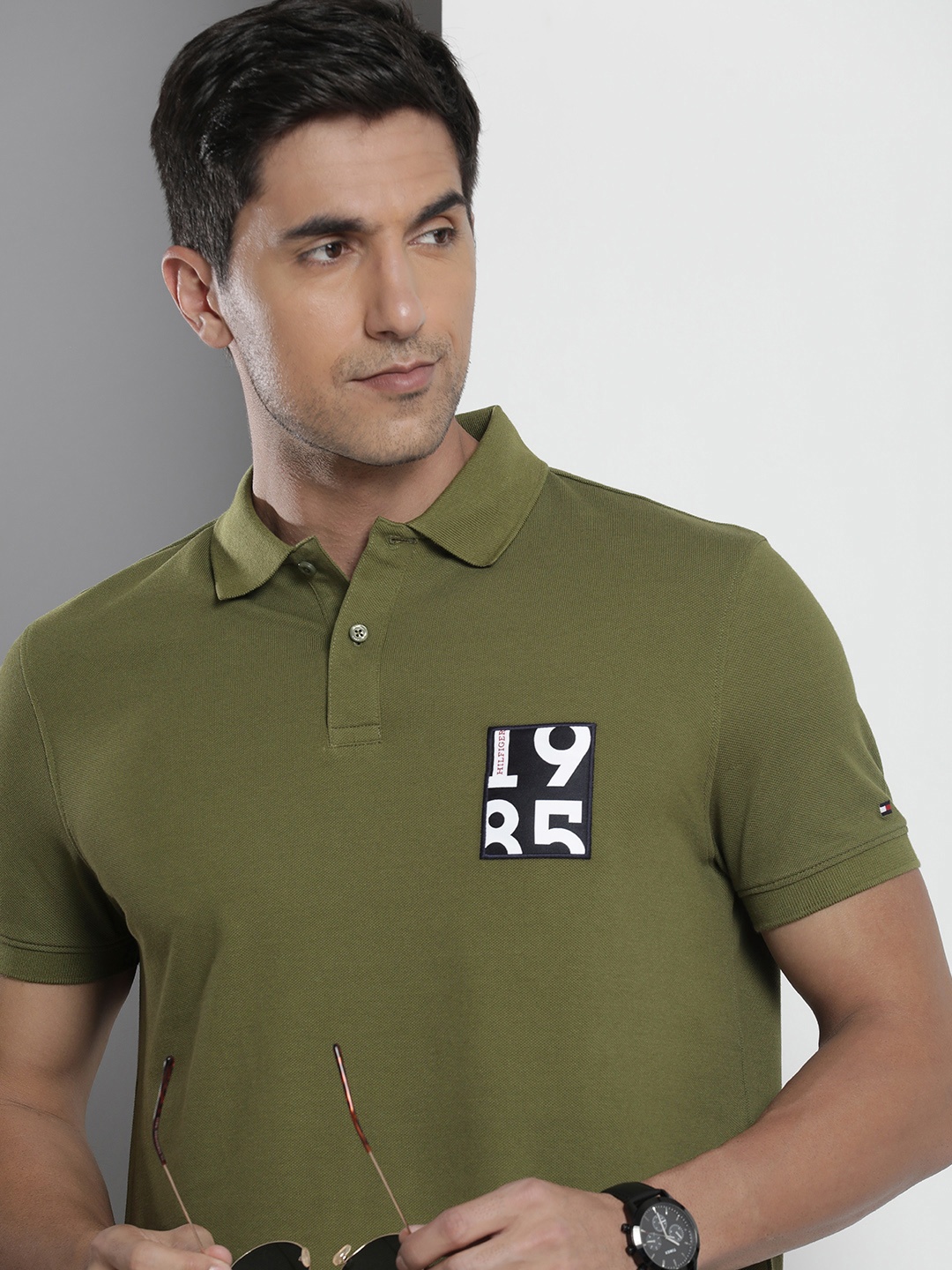 

Tommy Hilfiger Solid WCC BADGE Polo Collar Casual T-shirt, Olive