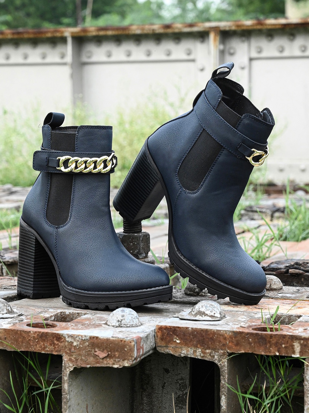 

El Paso Women Embellished Platform Heeled Mid-Top Chelsea Boots, Navy blue