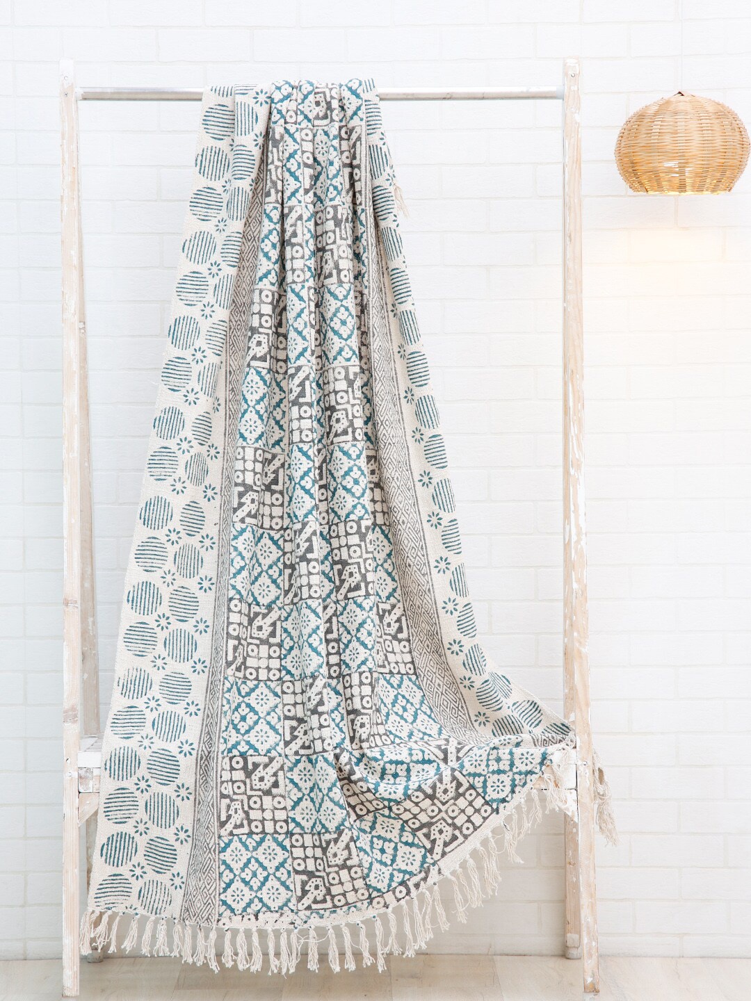 

Ariana Blue & Off White Handblock Print Cotton Throw