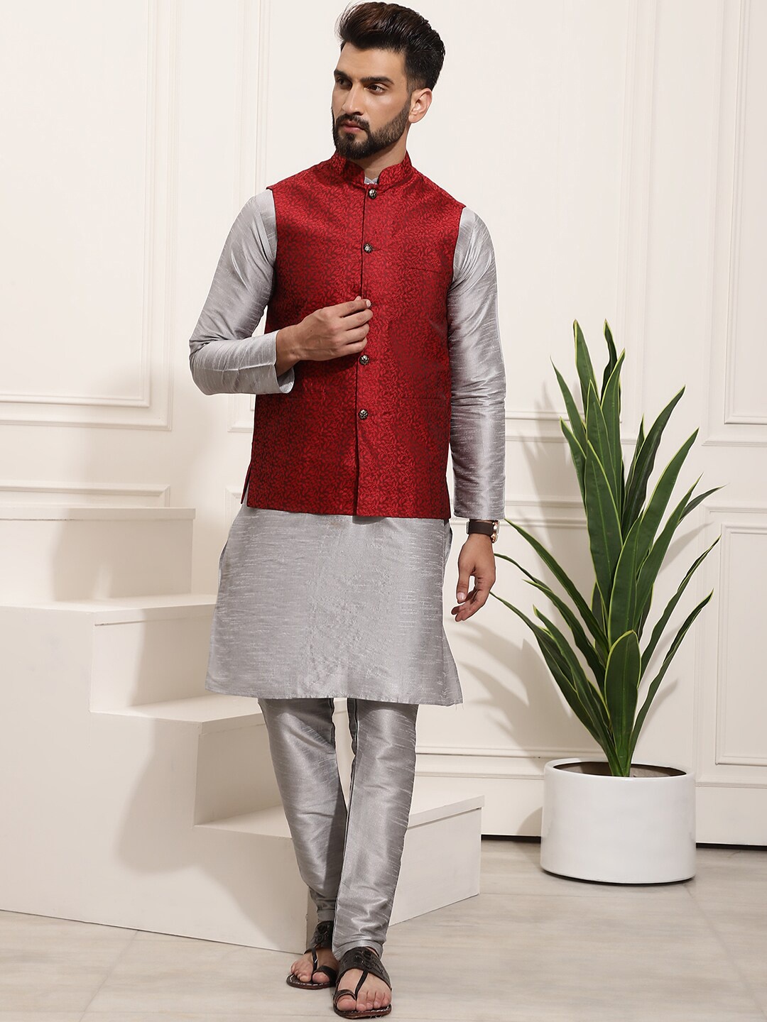 

SOJANYA Regular Kurta With Churidar & Nehru Jacket, Grey