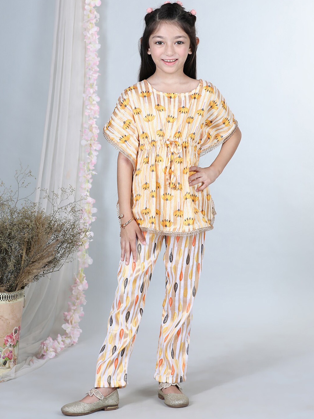 

Cutiekins Girls Floral Printed Round Neck Gotta Patti Kaftan Kurti with Trousers, Yellow