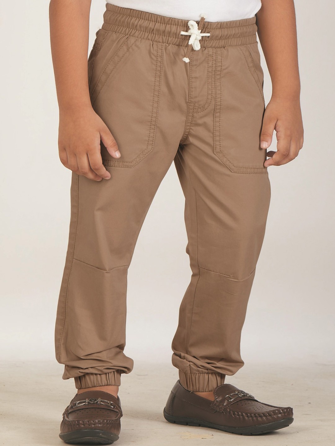 

Zalio Boys Mid-Rise Cotton Joggers, Brown