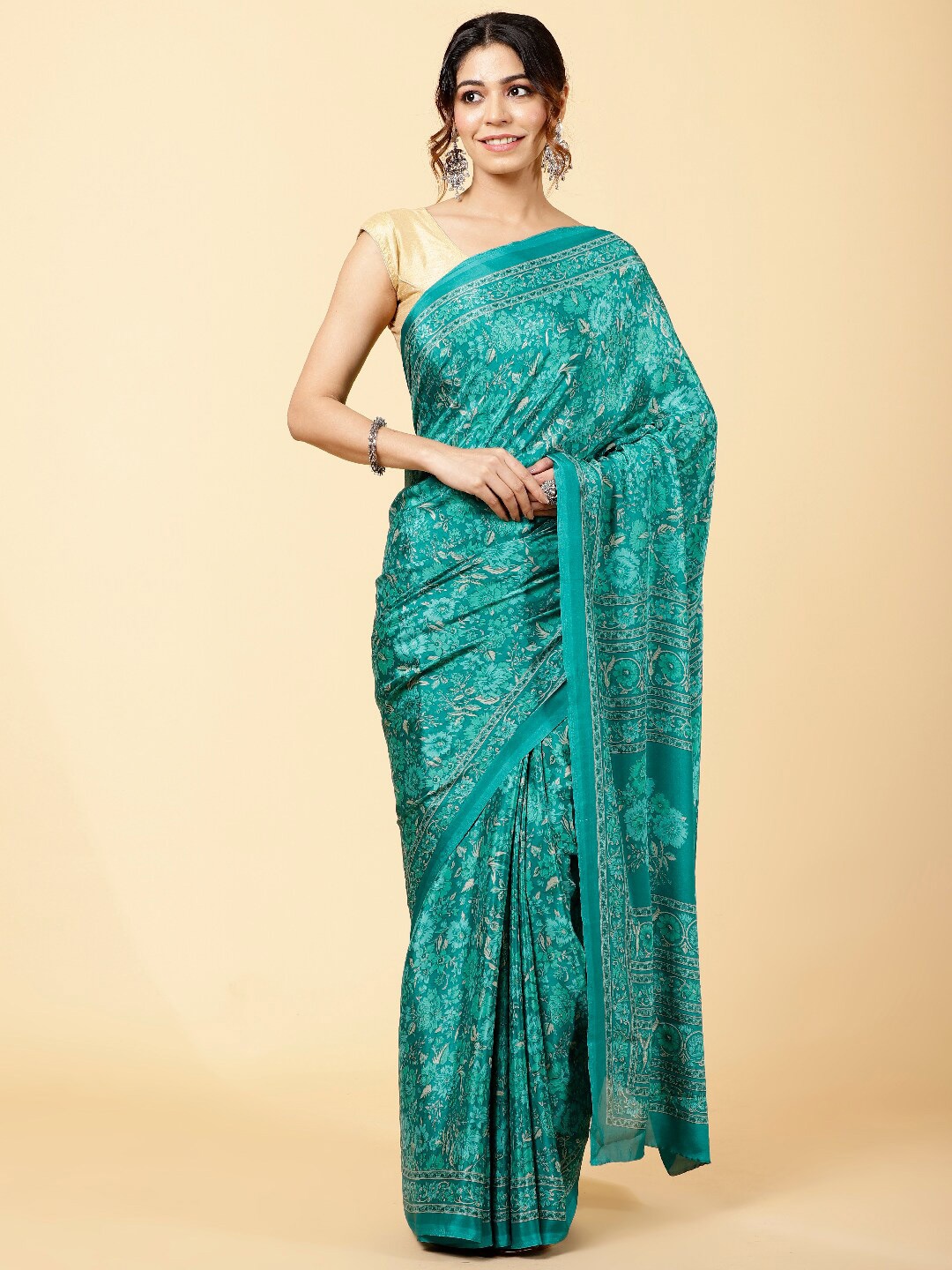 

Meena Bazaar Floral Printed Saree, Green